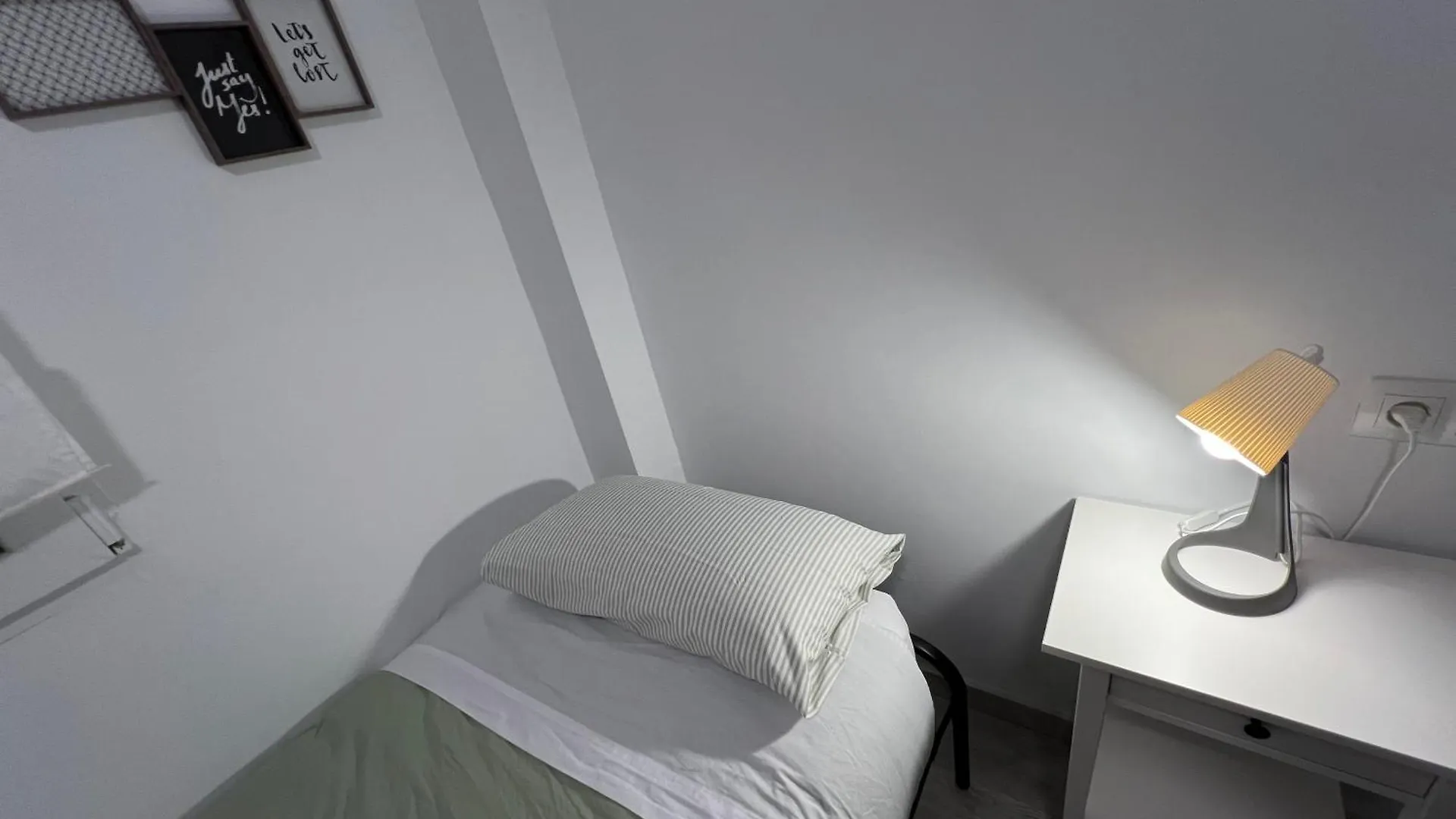 Marmoles Con 5 Puntos Apartment Malaga